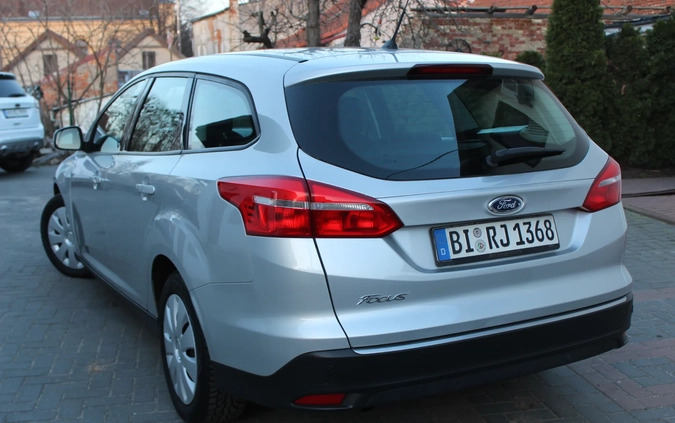 Ford Focus cena 35900 przebieg: 212158, rok produkcji 2016 z Olsztyn małe 407
